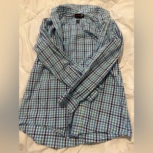 Mens shirt (size: medium)